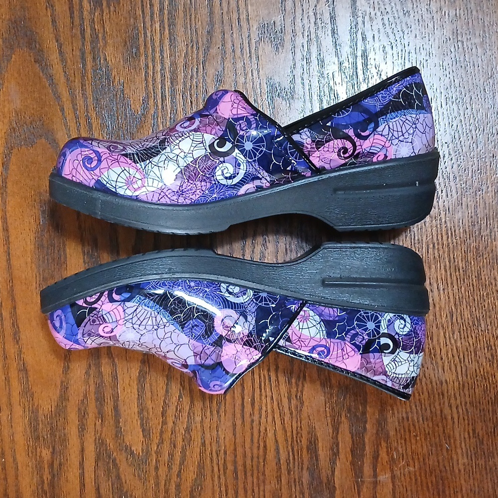 GodwallAR Colorful Clogs - Picture 6 of 8